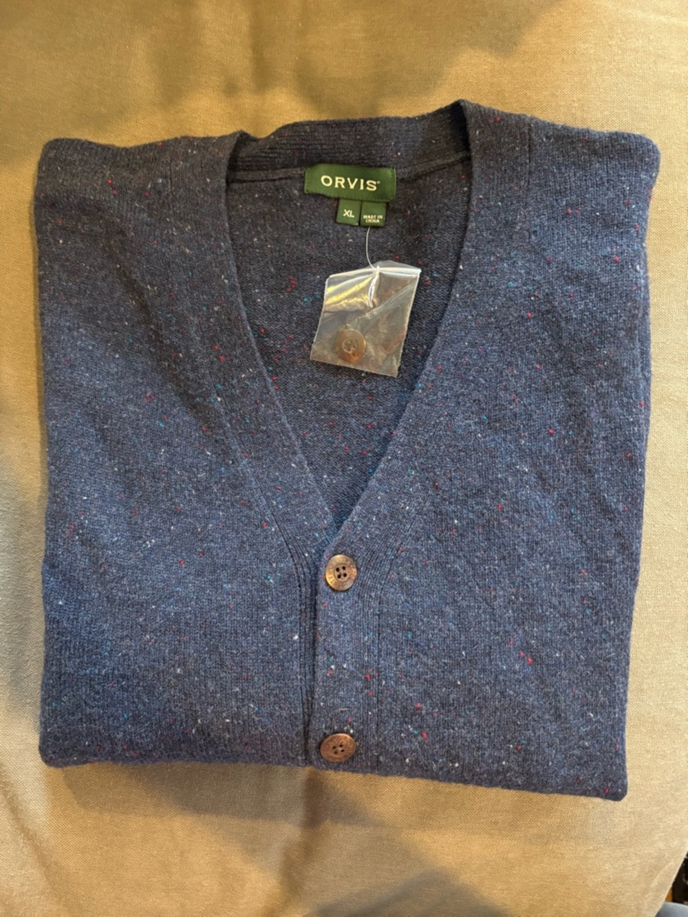 NWOT Orvis Navy Speckled V-Neck Cardigan with Red Flecks